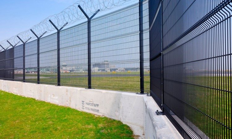 fencing fencing